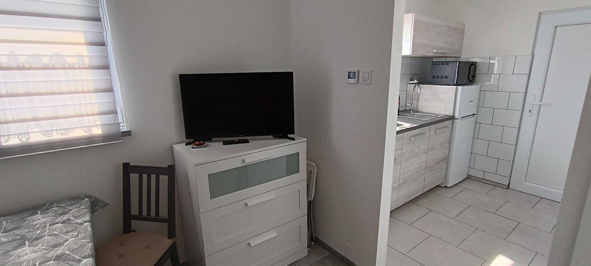 Lebego Falu Vendeghaz Oroszlány Esterno foto