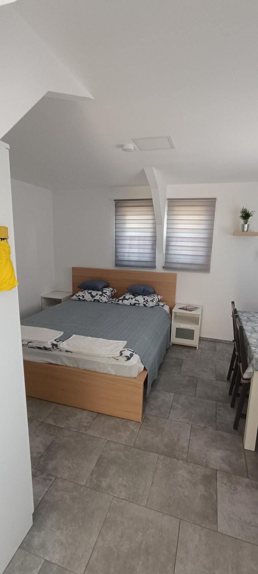 Lebego Falu Vendeghaz Oroszlány Esterno foto